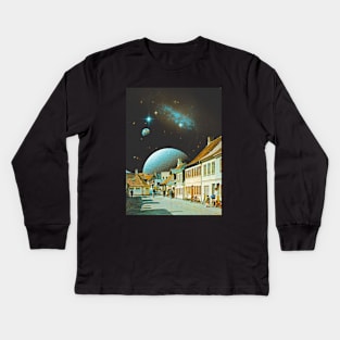 Vila Estrela - Space Collage, Retro Futurism, Sci-Fi Kids Long Sleeve T-Shirt